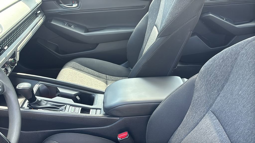 Certified 2024 Honda Accord EX image 24