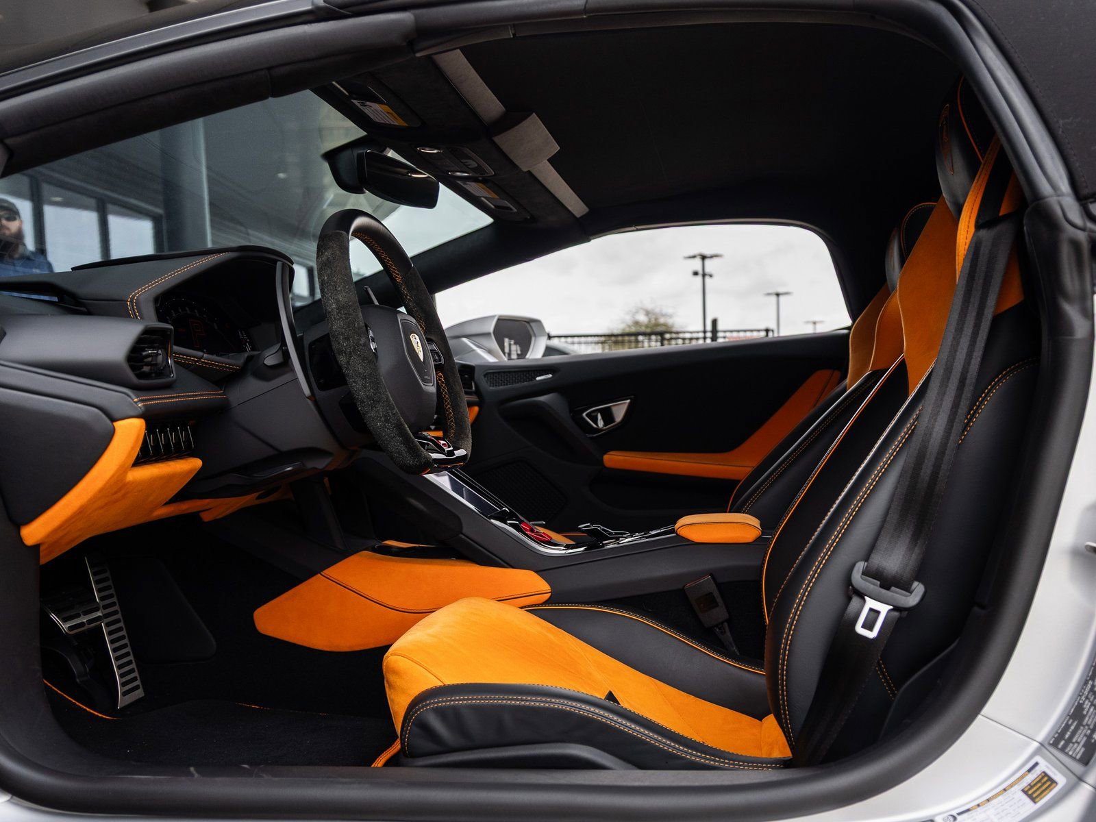 Used 2023 Lamborghini Huracan EVO image 30