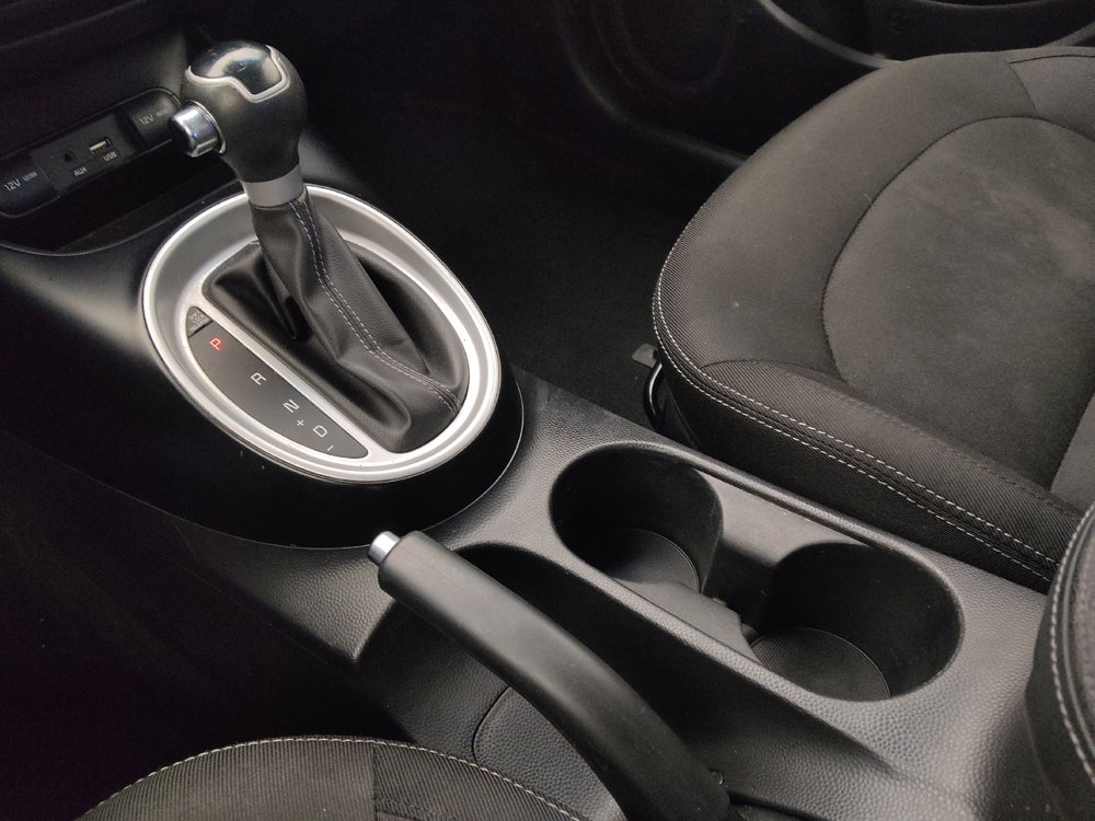 Used 2019 Kia Soul + image 26