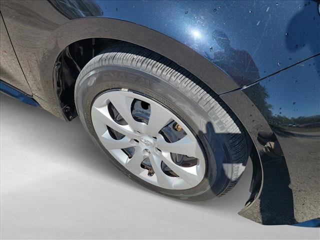 Used 2023 Toyota Corolla LE image 10
