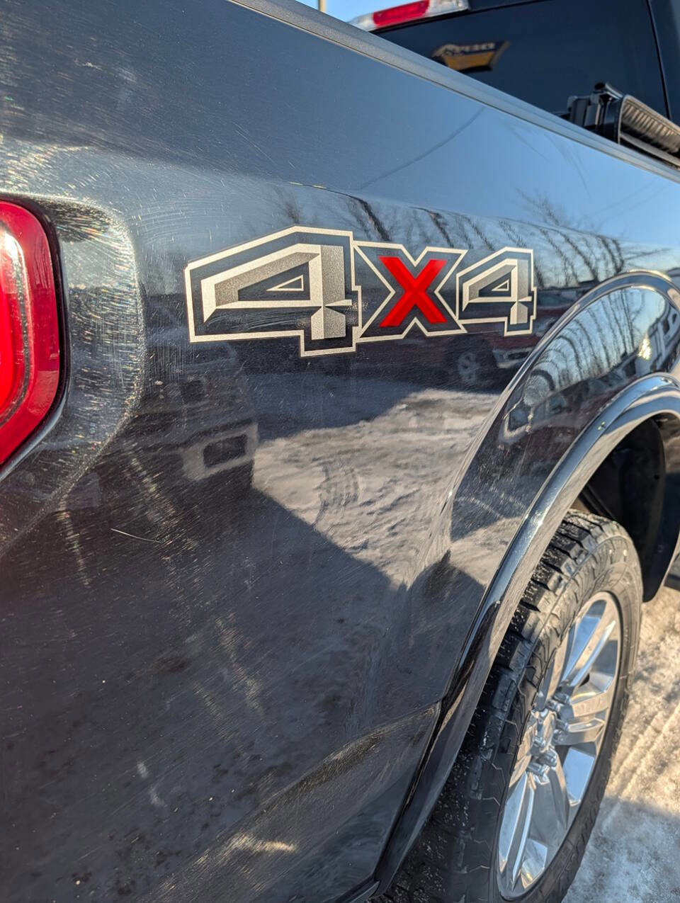 Used 2018 Ford F150 Lariat w/ Equipment Group 502A Luxury image 17