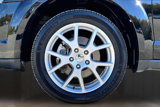 Used 2016 Dodge Journey SXT w/ Premium Group FWD image 24
