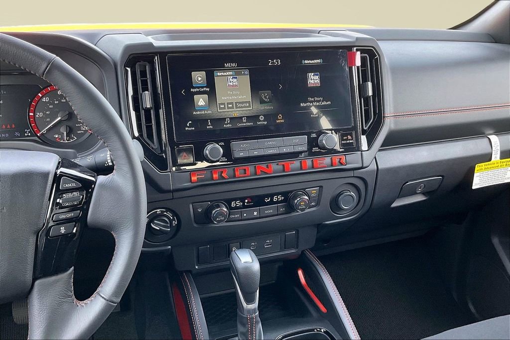 Used 2025 Nissan Frontier PRO-4X w/ Tow Package image 6