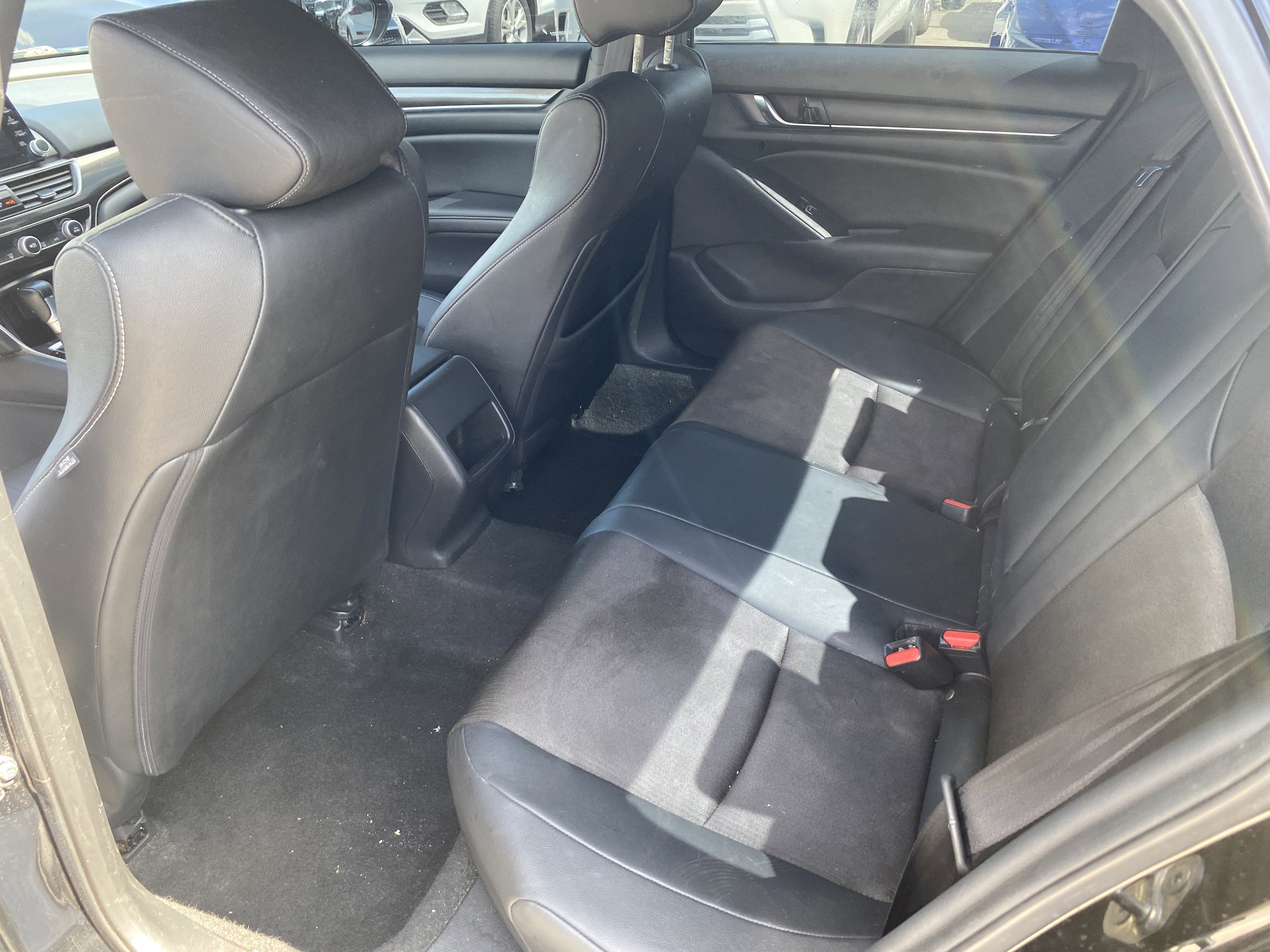 Used 2019 Honda Accord Sport image 16