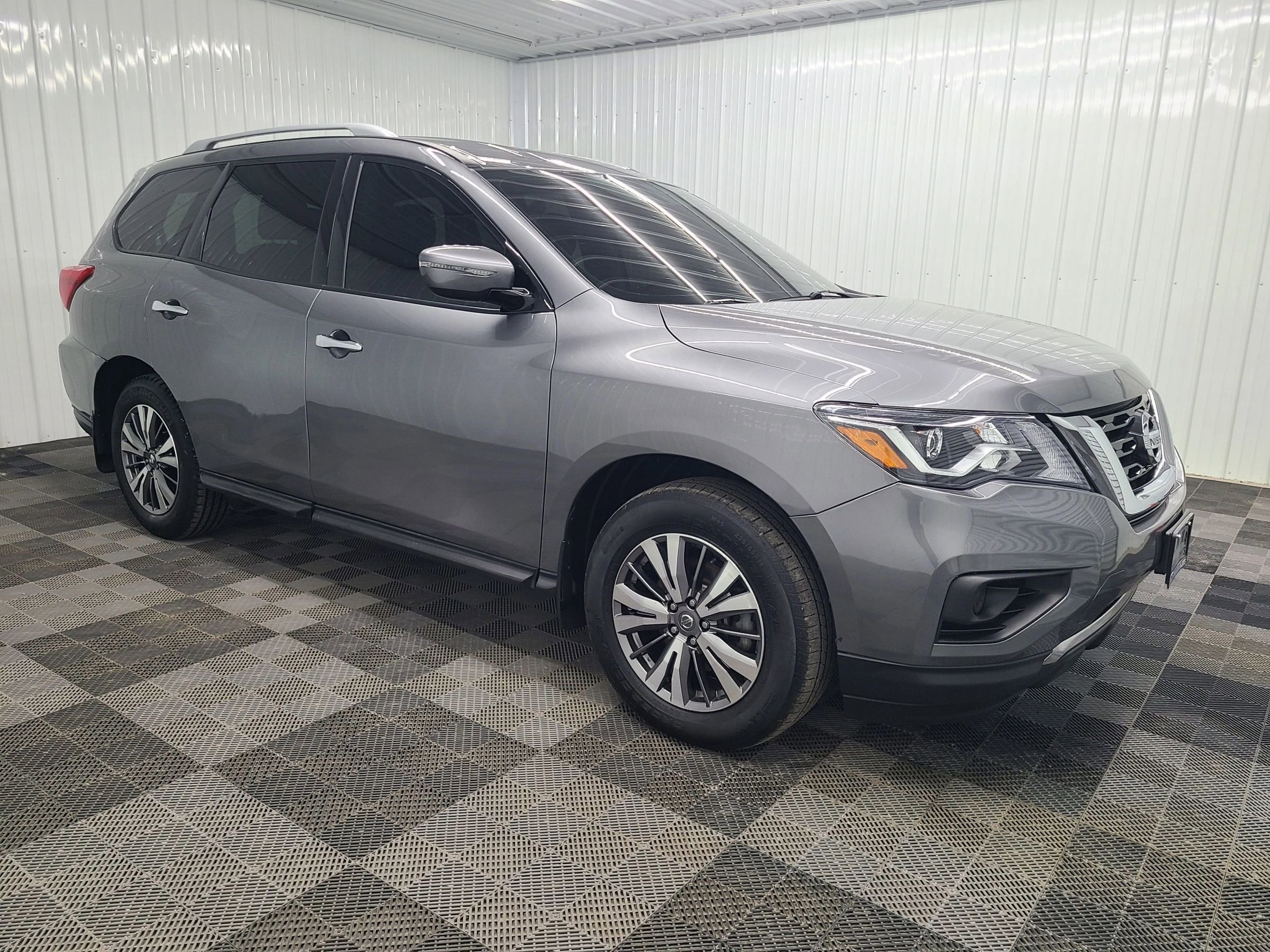 Used 2019 Nissan Pathfinder S