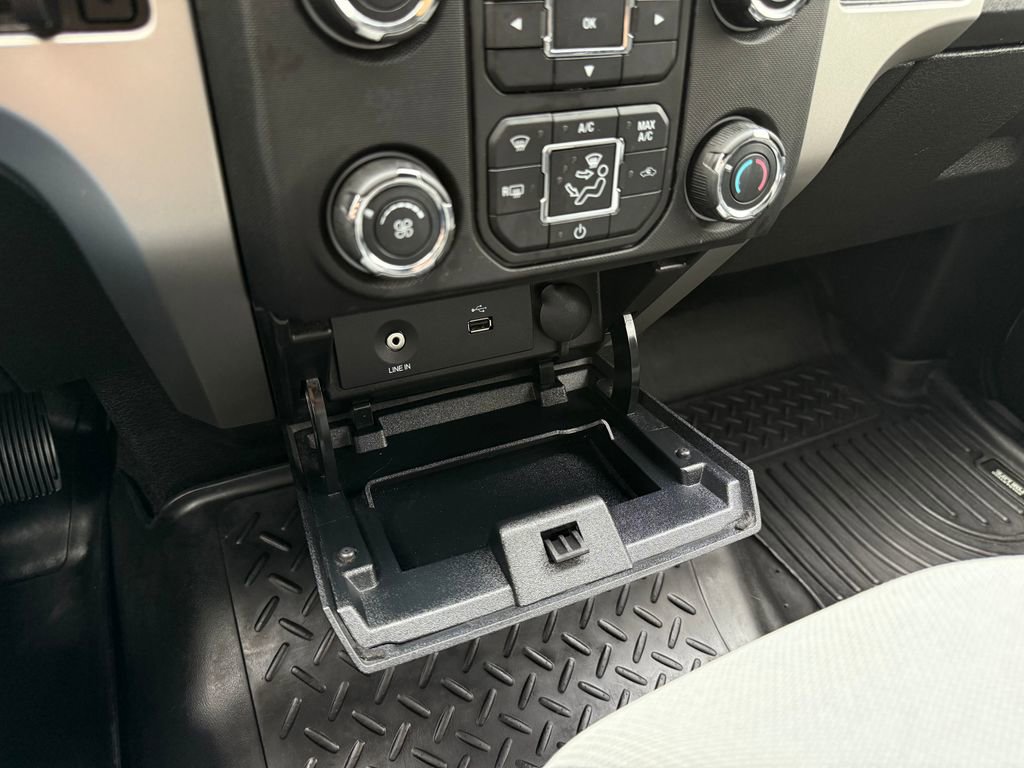 Used 2014 Ford F150 XLT w/ Equipment Group 302A Luxury image 39