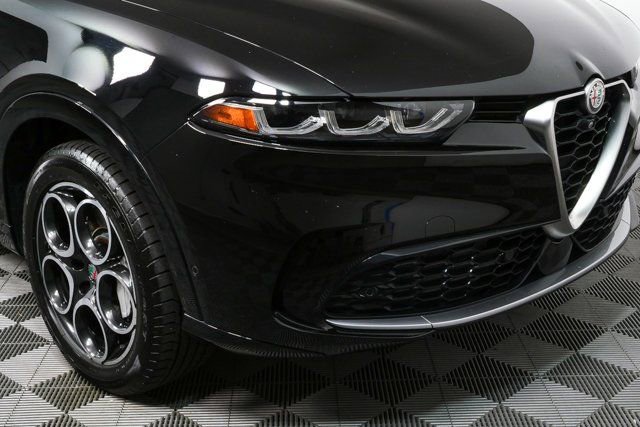 Used 2024 Alfa Romeo Tonale Ti image 39