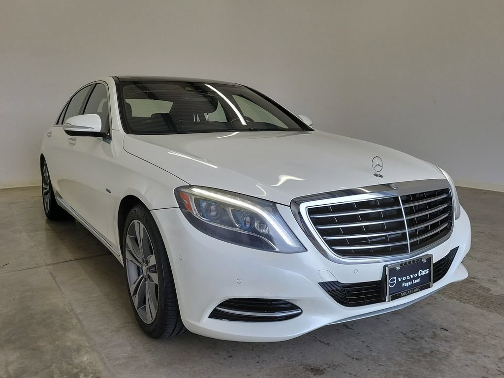 Used 2017 Mercedes-Benz S 550e w/ Premium Package image 4