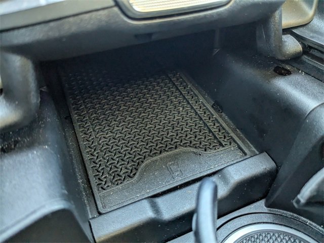 Used 2025 Mercedes-Benz E 350 4MATIC Sedan image 25