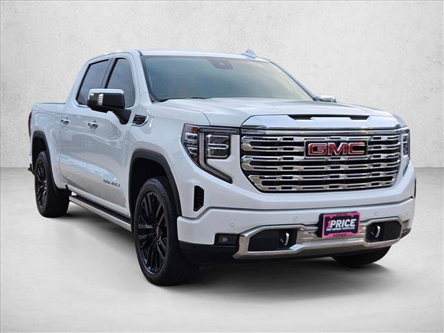 Used 2023 GMC Sierra 1500 Denali AWD/4WD image 3
