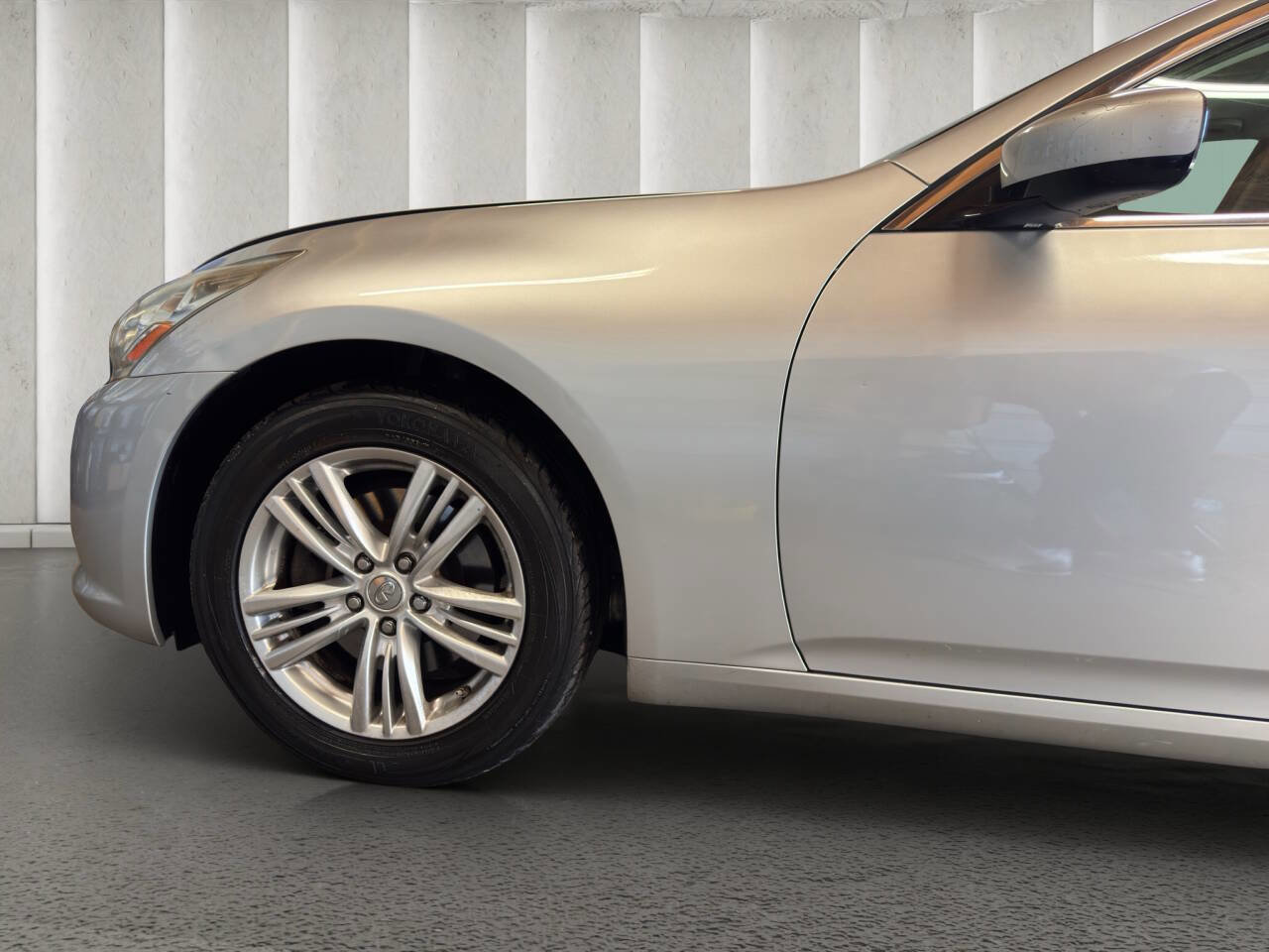 Used 2013 INFINITI G37 x Sedan w/ Premium Pkg image 18