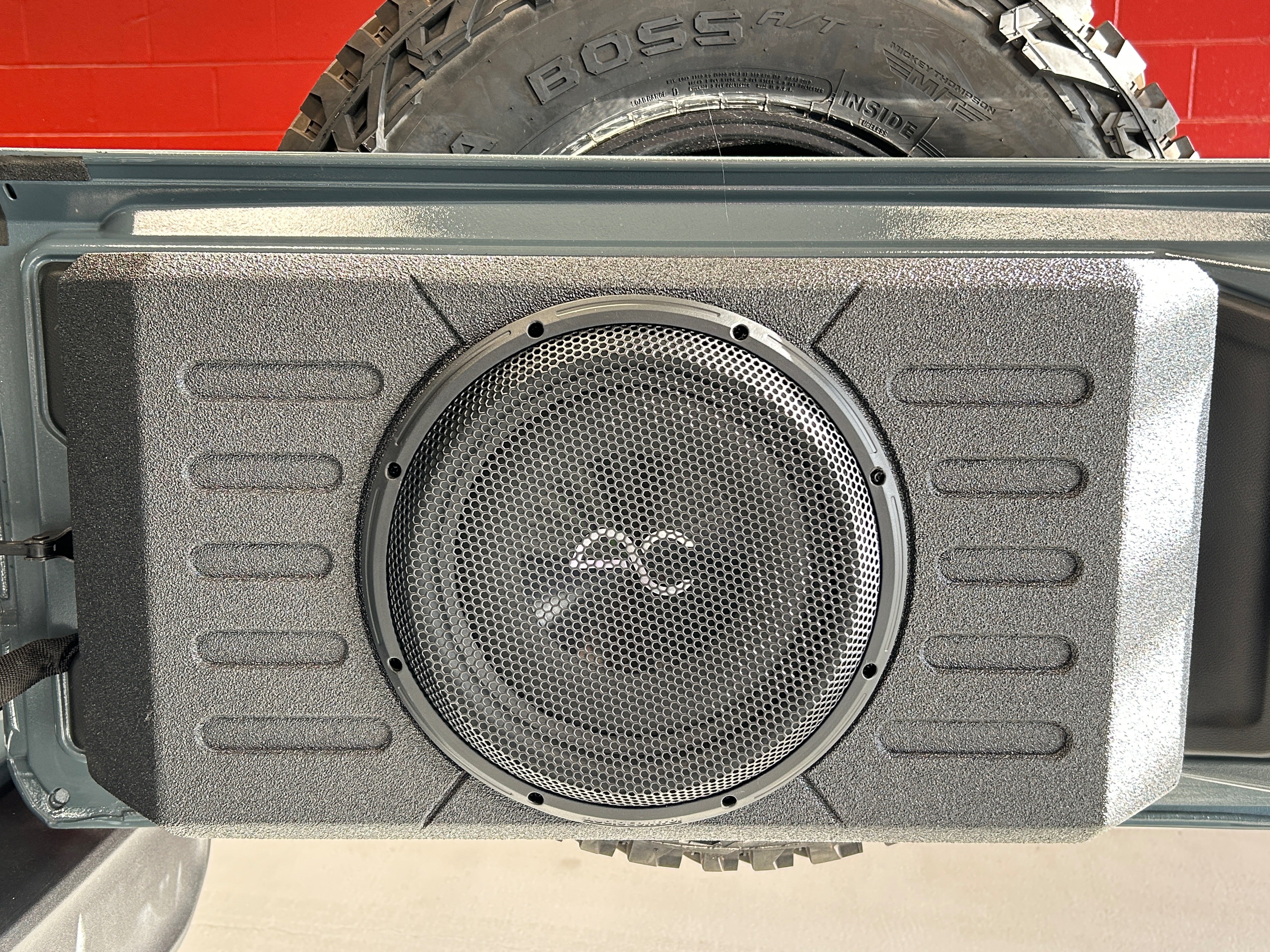 Certified 2025 Jeep Wrangler Sport AWD/4WD image 50