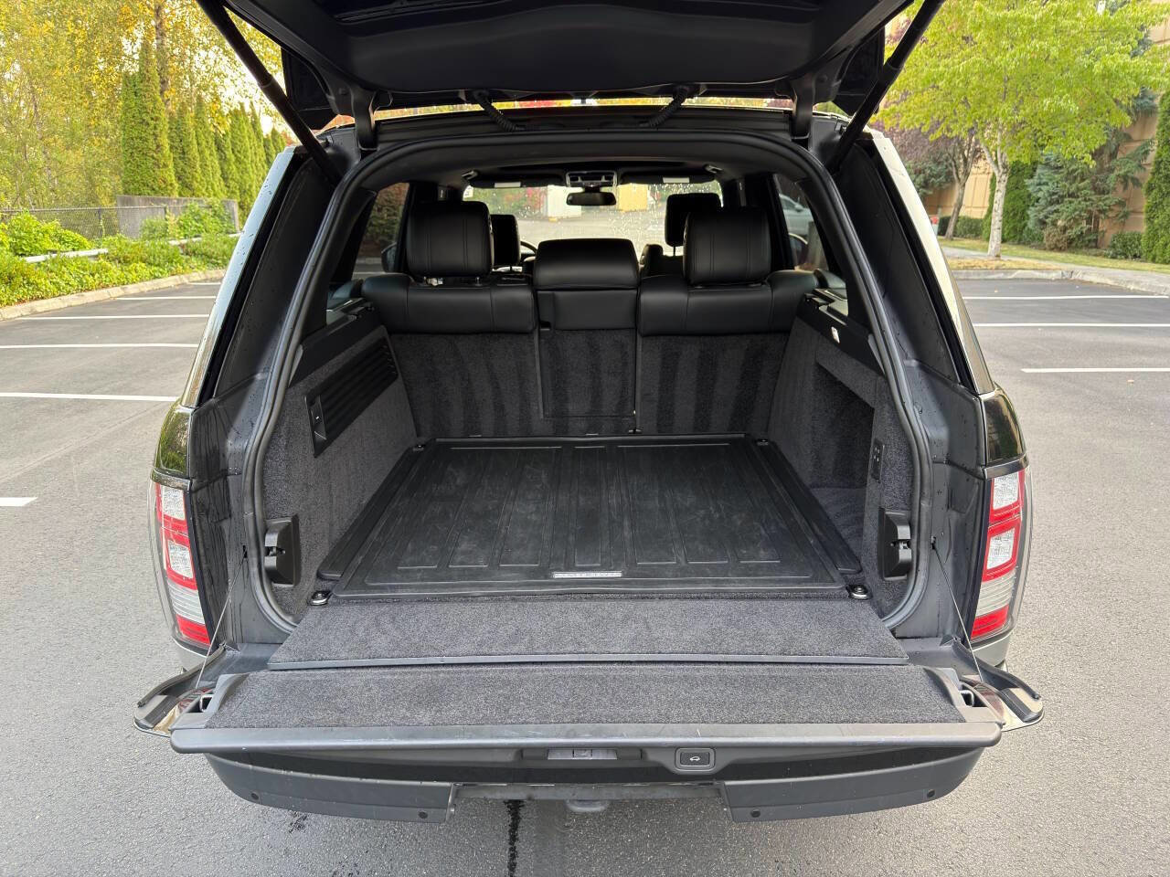 Used 2014 Land Rover Range Rover Long Wheelbase Supercharged image 7