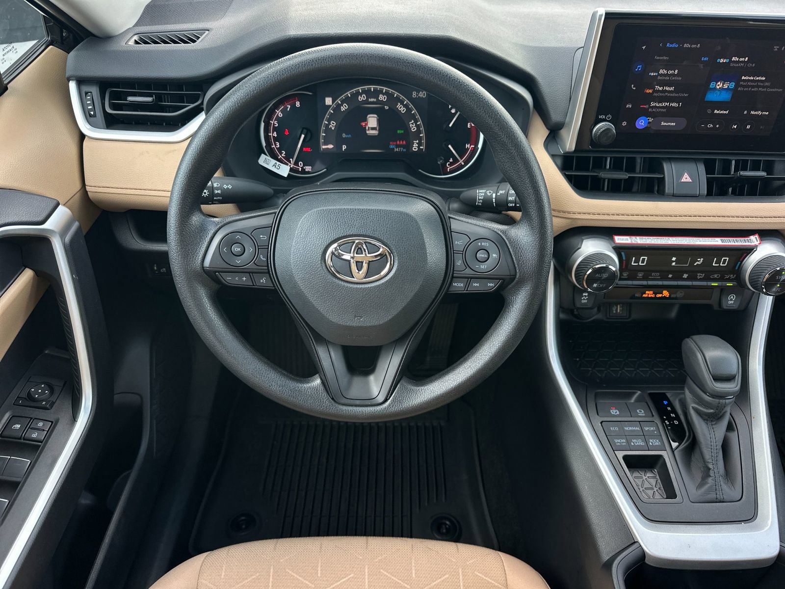 Used 2025 Toyota RAV4 XLE w/ Convenience Package AWD/4WD image 15