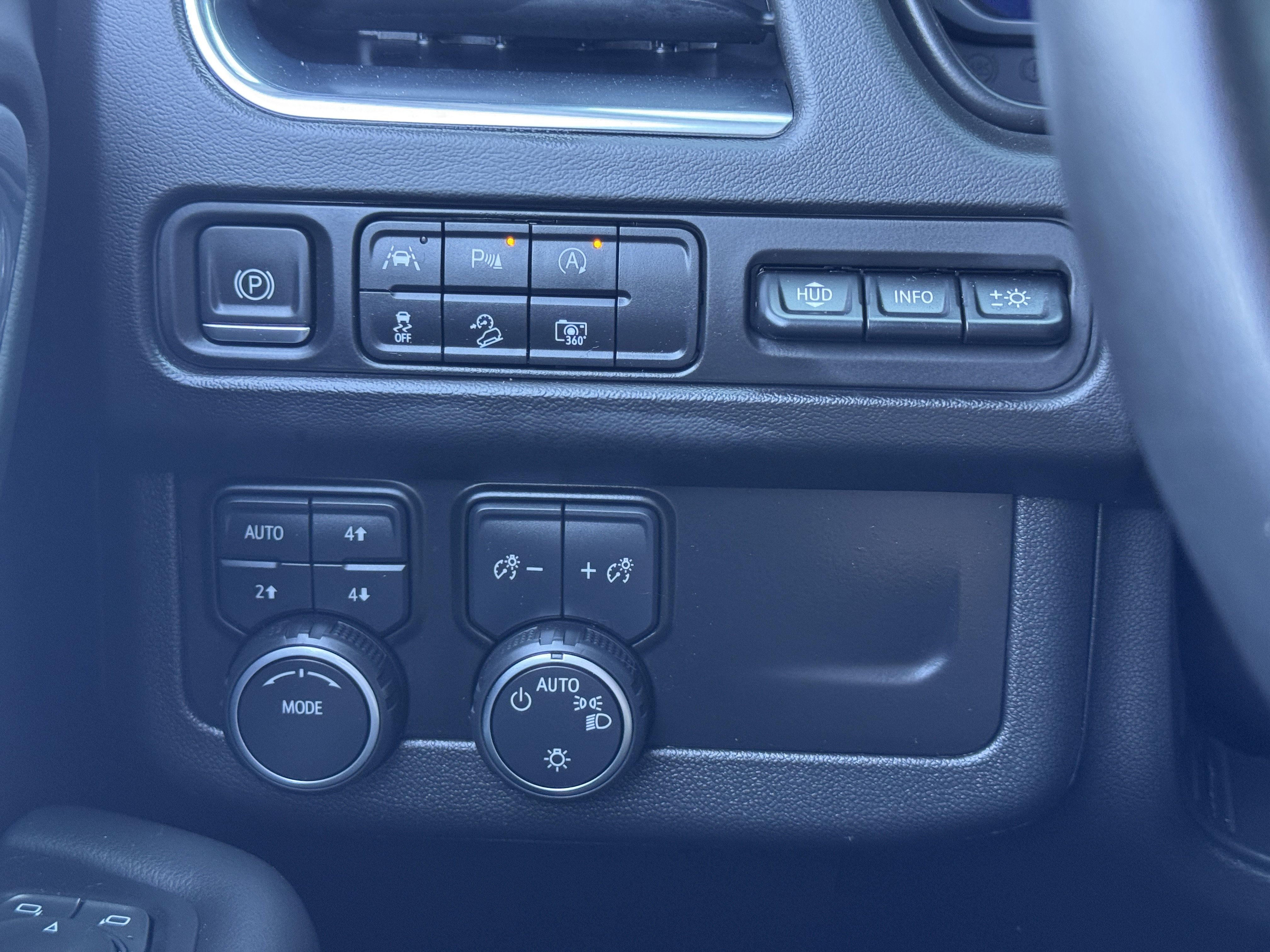 Certified 2023 Chevrolet Tahoe High Country image 31