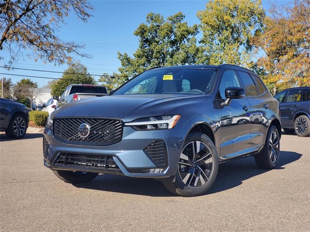 New 2026 Volvo XC60 B5 Plus w/ Protection Package Premier