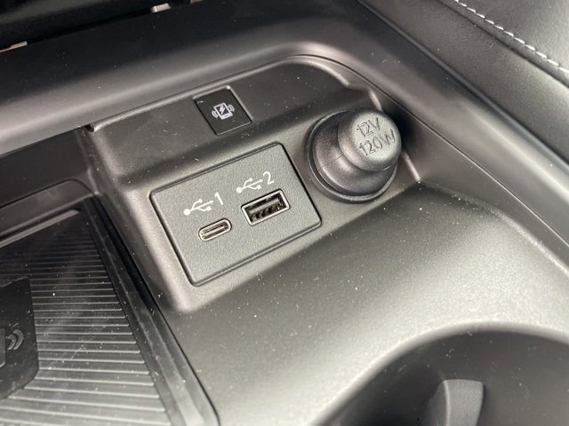 New 2025 INFINITI QX50 Luxe image 19