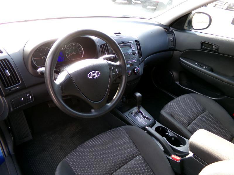 Used 2012 Hyundai Elantra GLS image 10