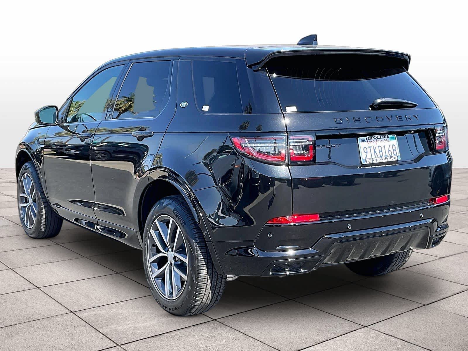Used 2025 Land Rover Discovery Sport Dynamic SE AWD/4WD image 12