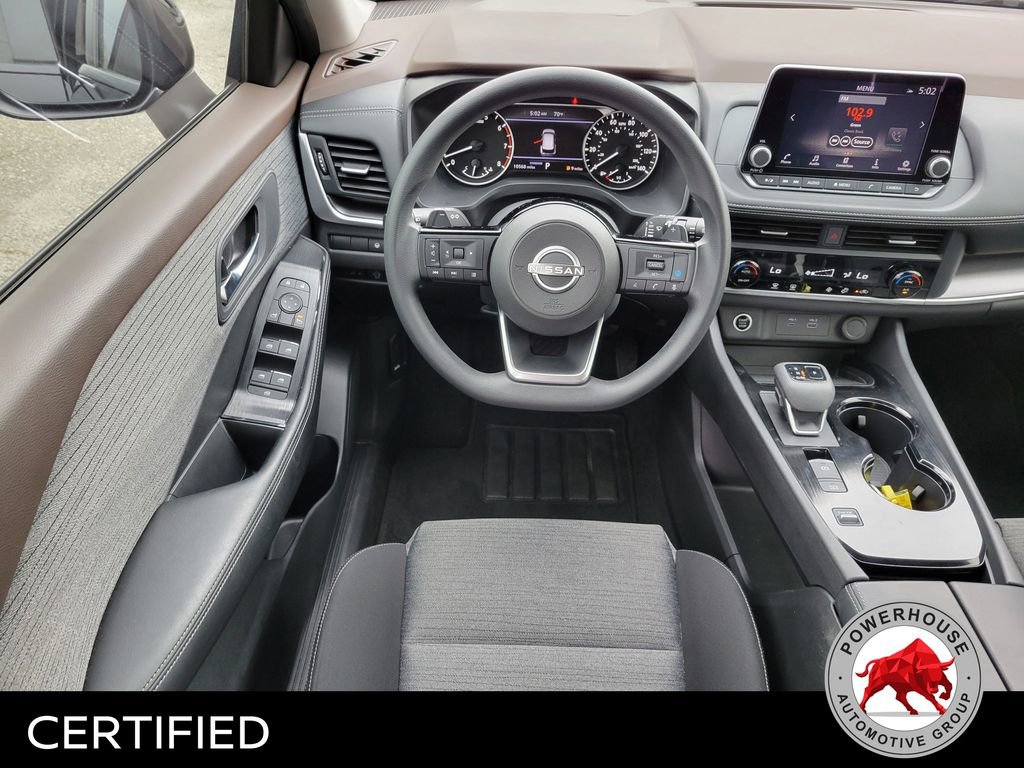 Used 2023 Nissan Rogue SV image 18