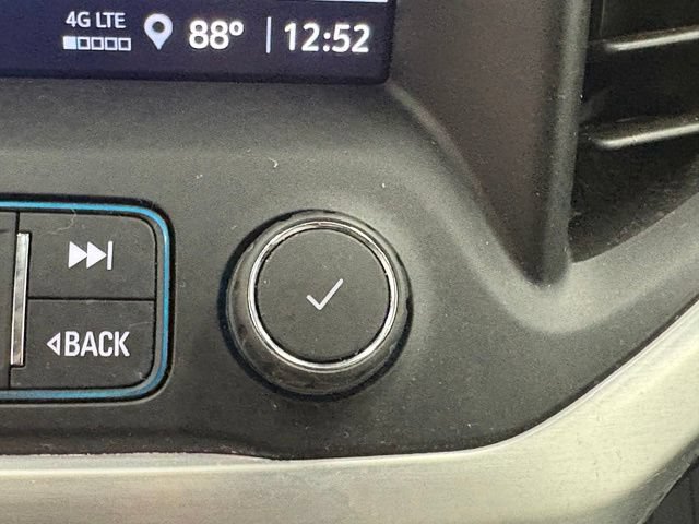 Used 2021 GMC Acadia SLE w/ Driver Convenience Package FWD image 30