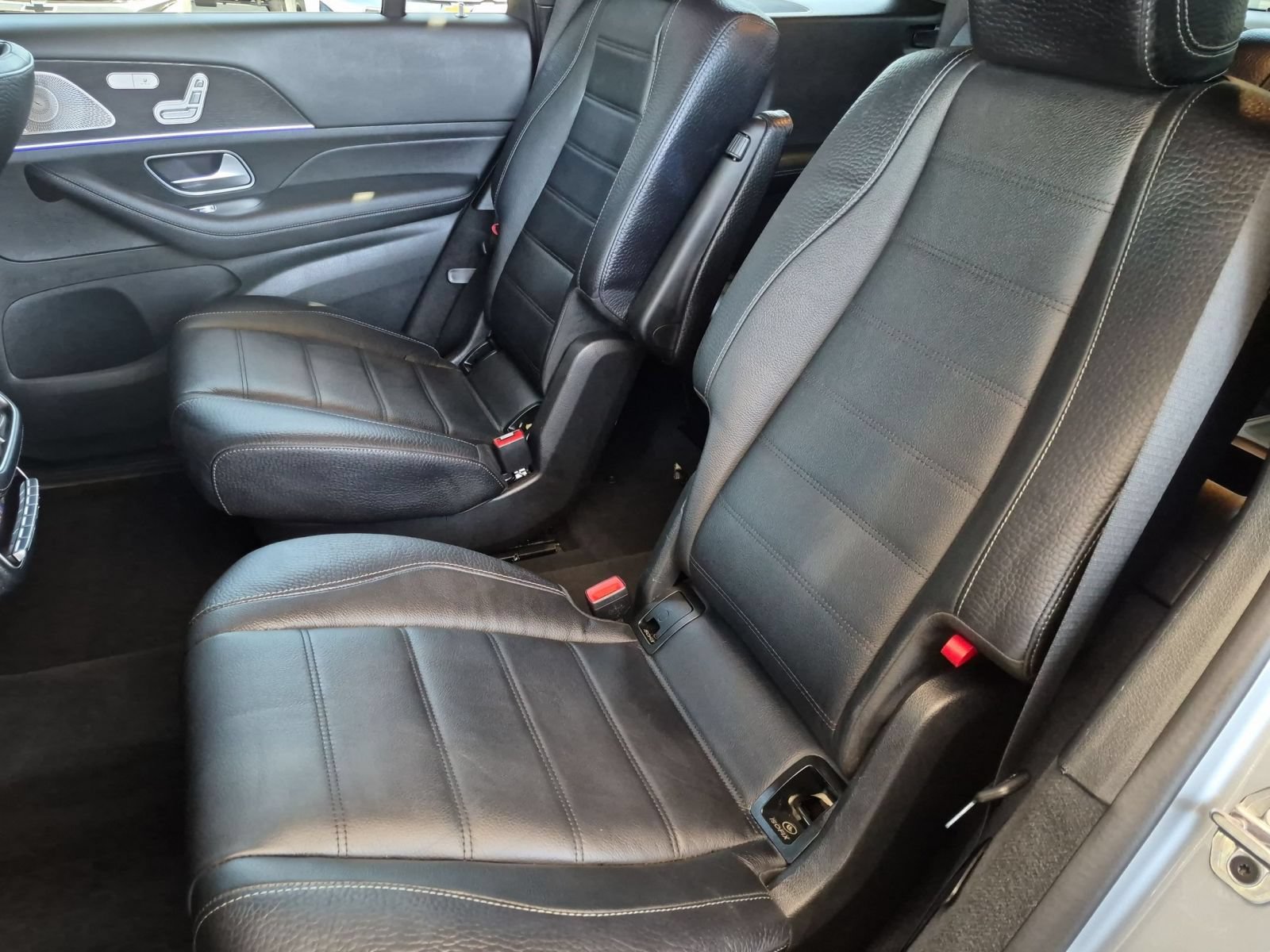 Used 2025 Mercedes-Benz GLS 580 4MATIC image 25