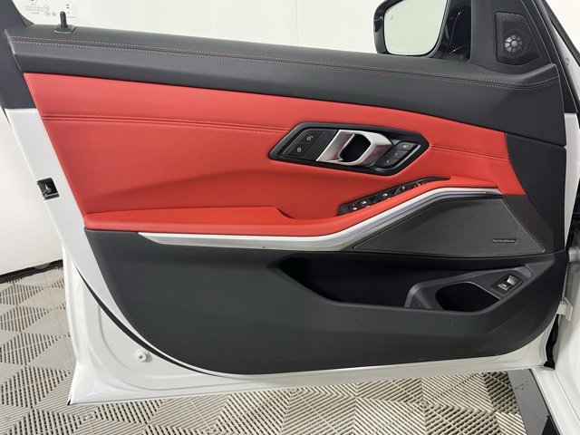 Used 2025 BMW M3 Competition image 10