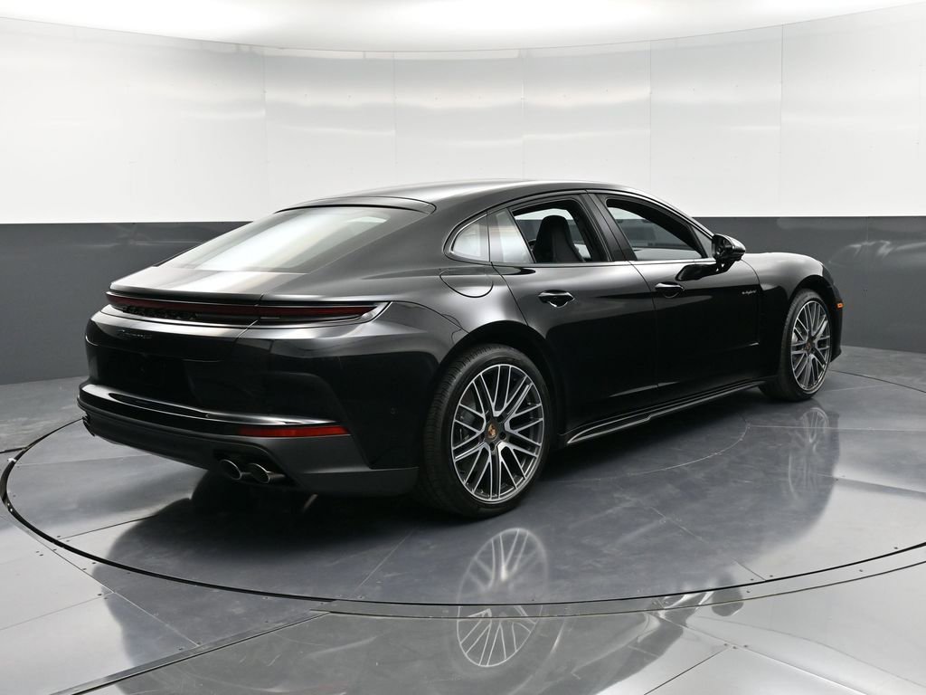 New 2026 Porsche Panamera 4 image 8