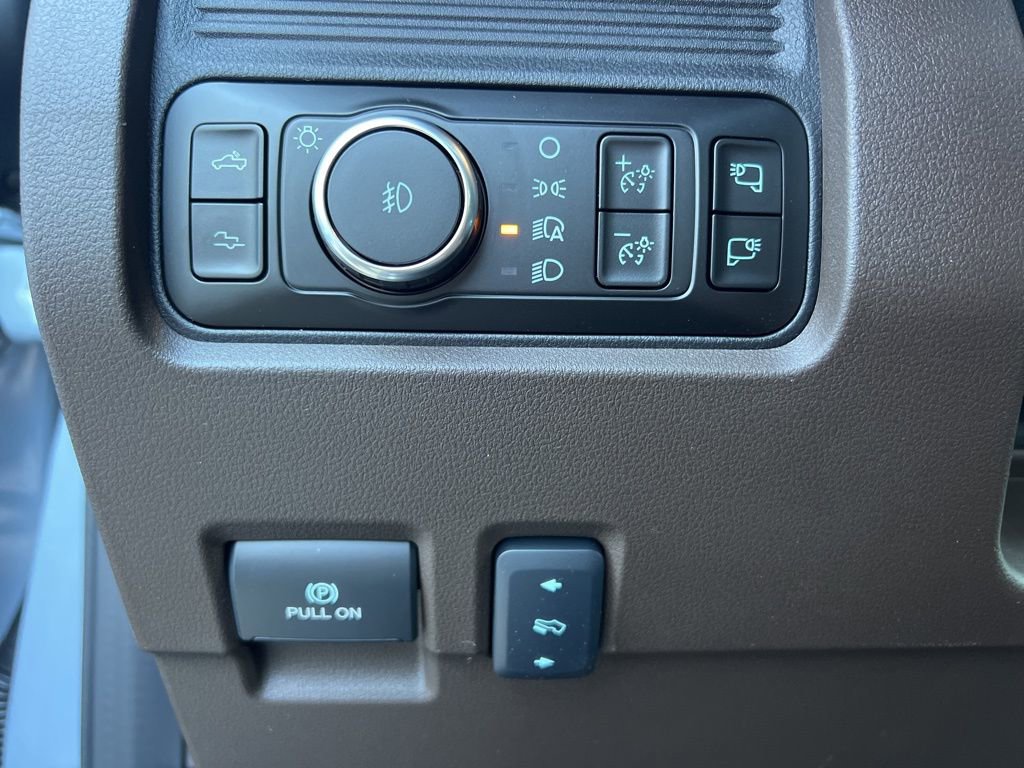 New 2026 Ford F250 King Ranch w/ Chrome Package image 16