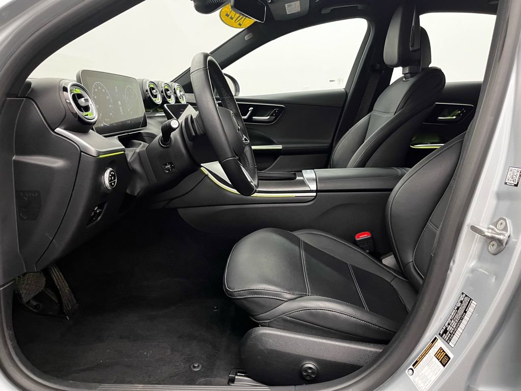 Used 2022 Mercedes-Benz C 300 4MATIC Sedan image 19