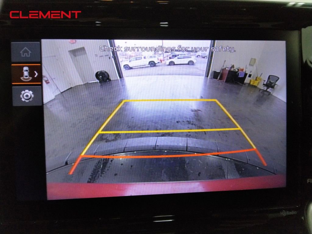 Used 2022 Kia Sorento LX image 20