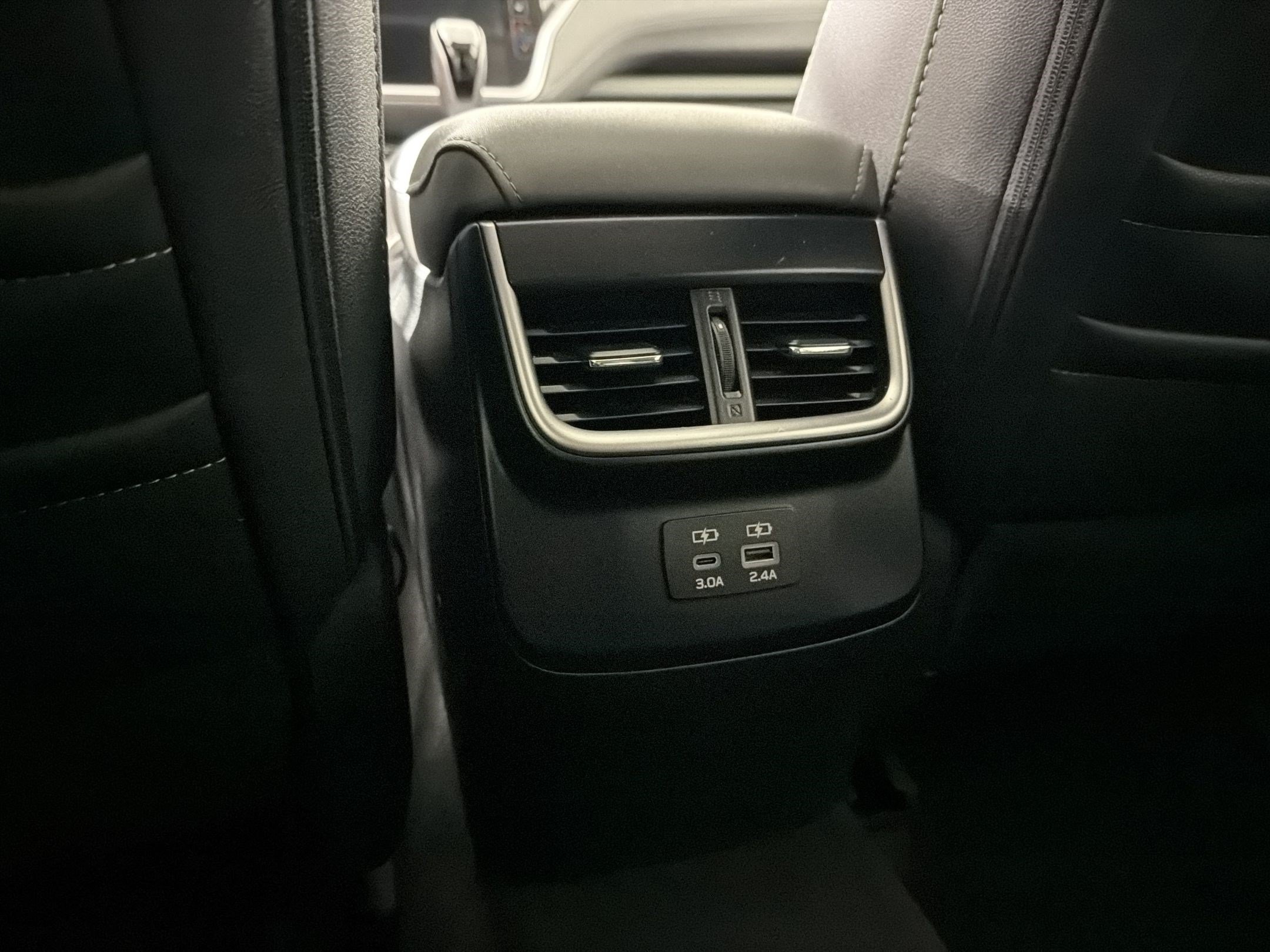 Used 2023 Subaru Outback Onyx Edition AWD/4WD image 33