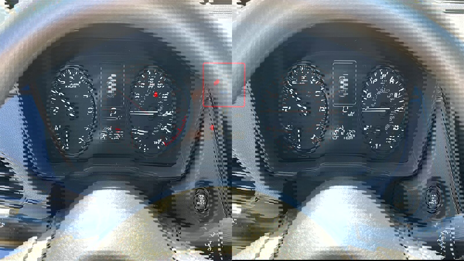 Certified 2025 Subaru Impreza 2.0i image 13