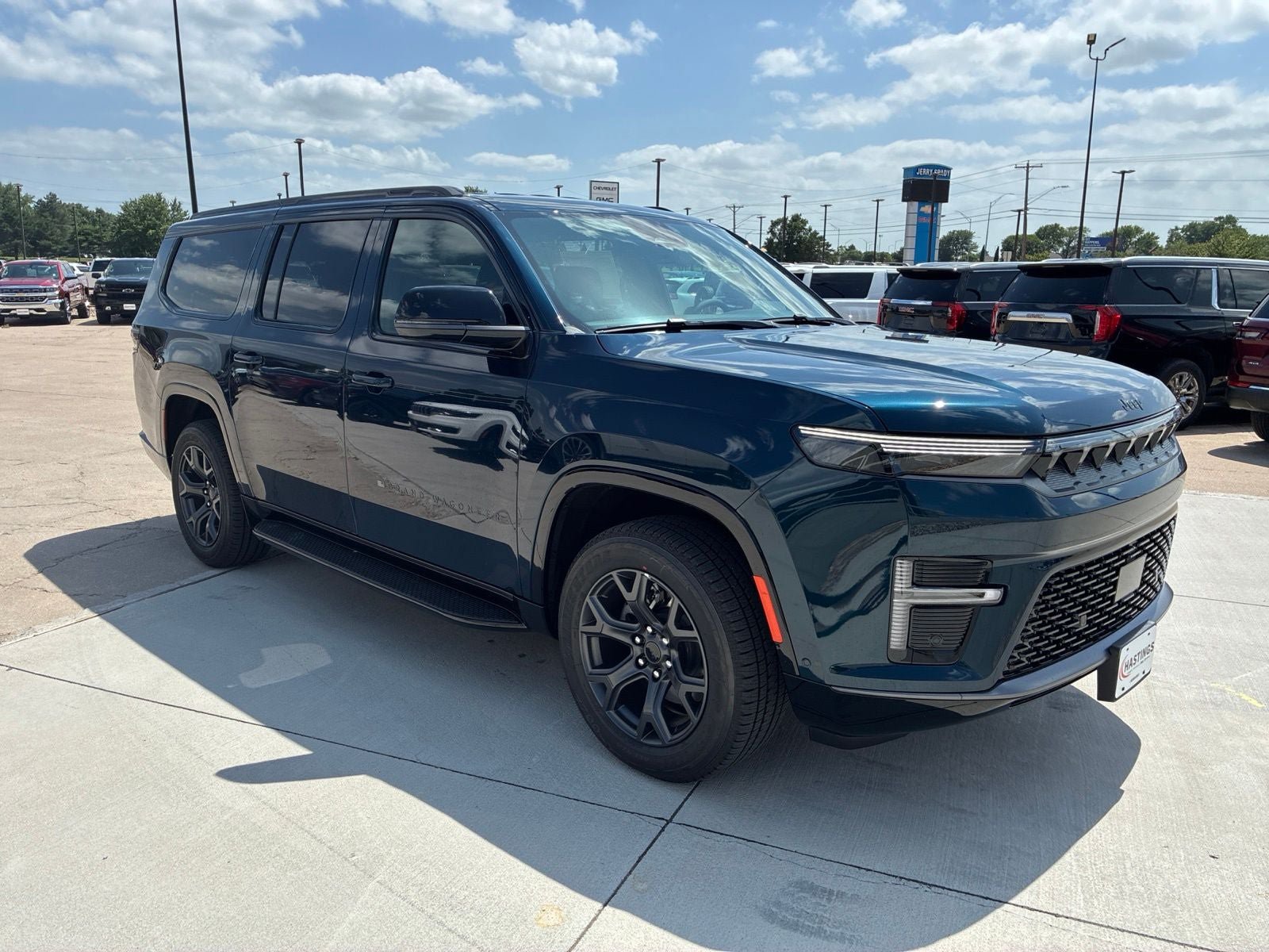 New 2026 Jeep Grand Wagoneer L Limited AWD/4WD image 10