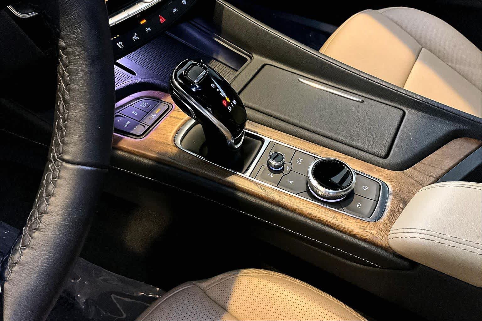 Used 2025 Cadillac CT5 Premium Luxury RWD image 15
