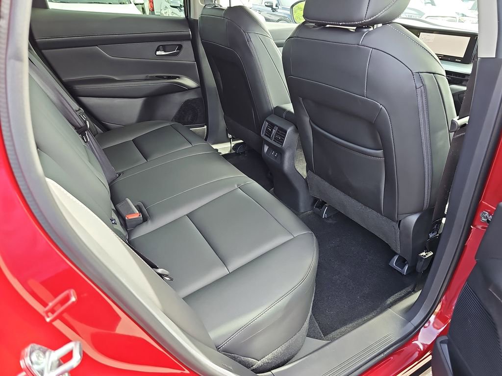 Used 2025 Nissan Murano SL w/ Cargo Package image 14