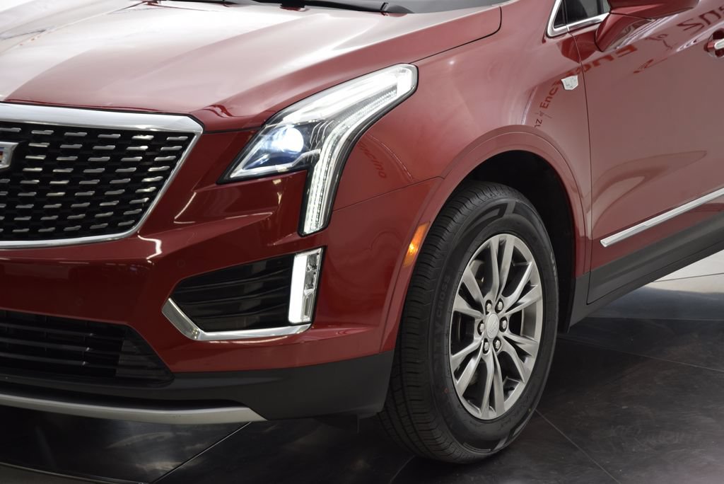 Used 2023 Cadillac XT5 Premium Luxury w/ LPO, Floor Liner Package FWD image 11
