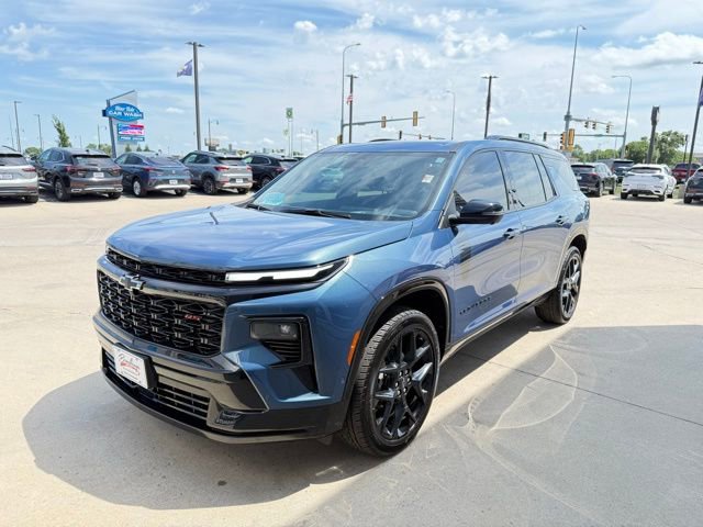 Used 2024 Chevrolet Traverse RS image 31