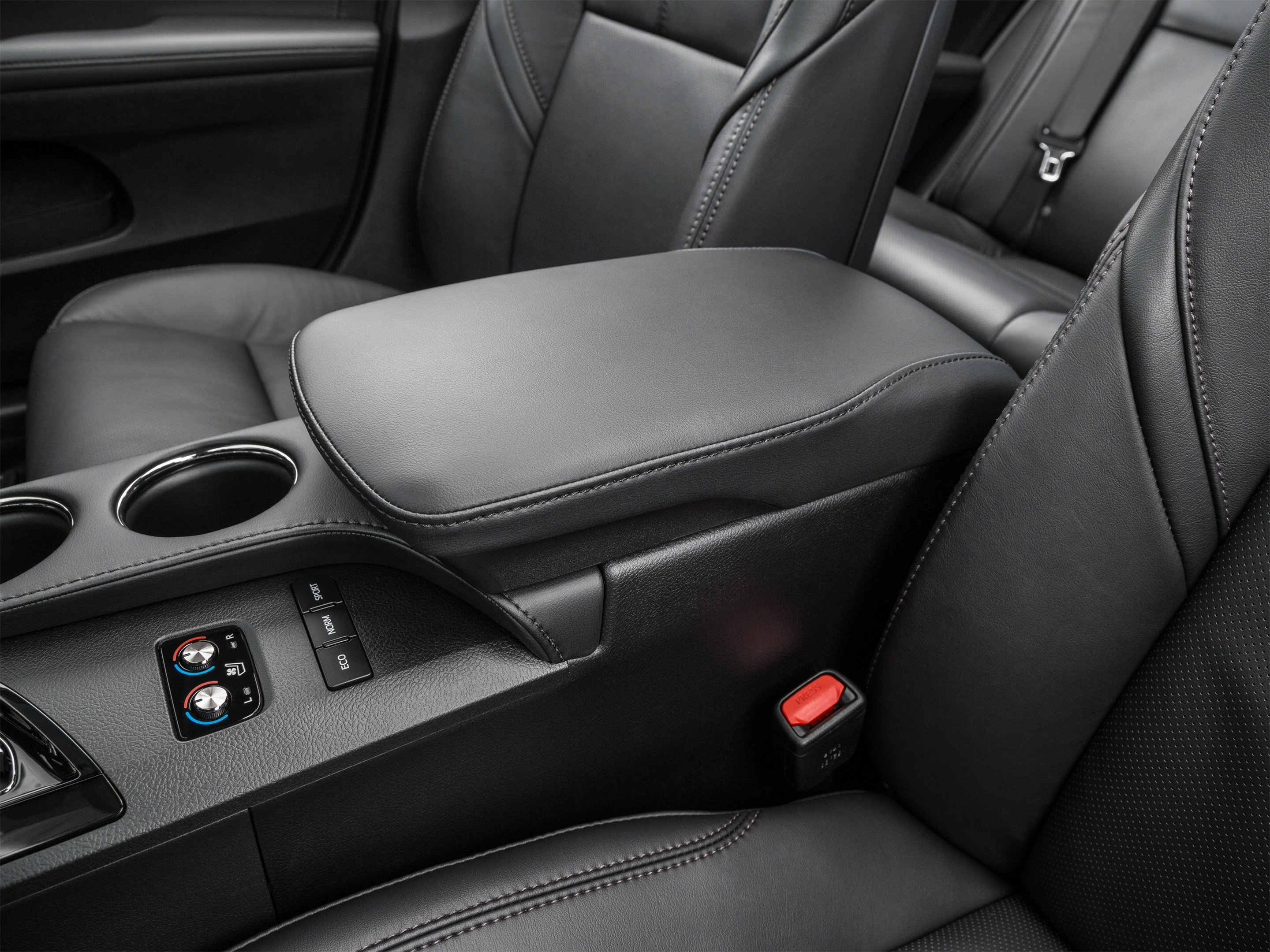 Used 2015 Toyota Avalon Limited FWD image 35