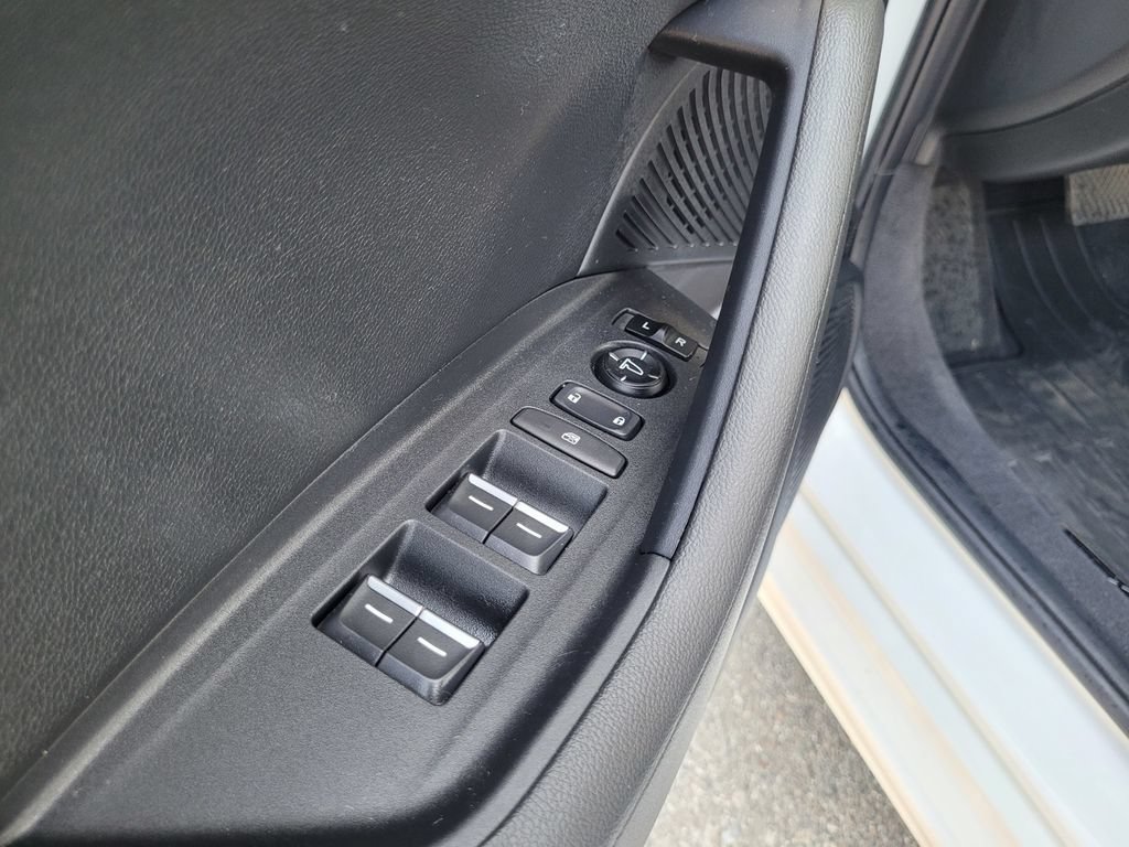 Certified 2023 Acura TLX FWD image 32