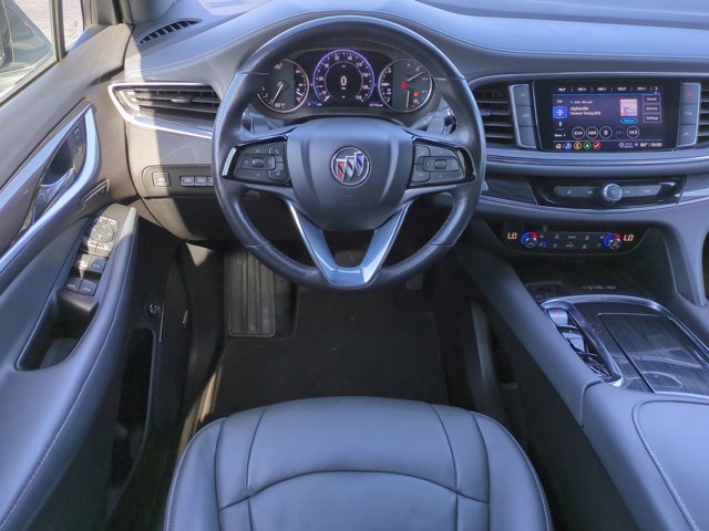 Used 2024 Buick Enclave Premium image 16
