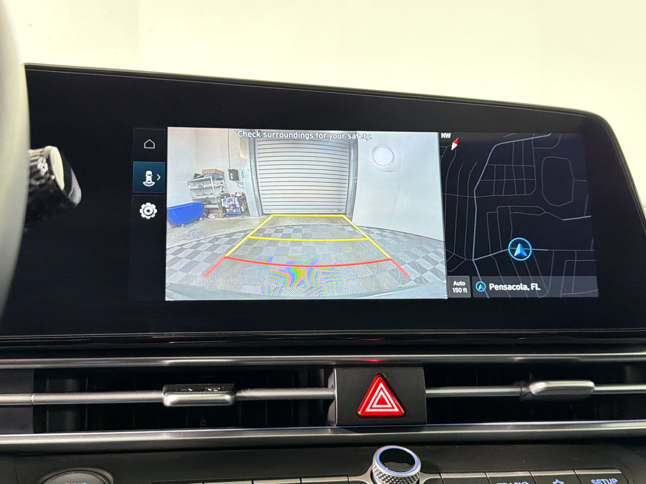 Used 2025 Hyundai Elantra SEL image 25