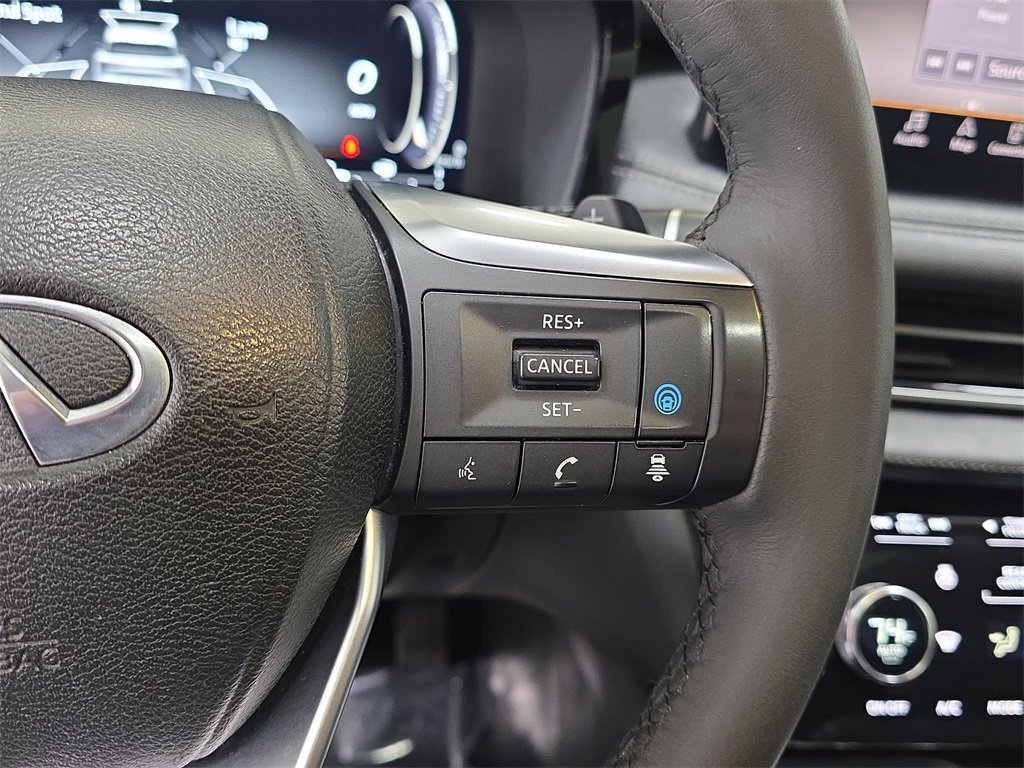 Used 2023 INFINITI QX60 Luxe w/ Cargo Package image 18