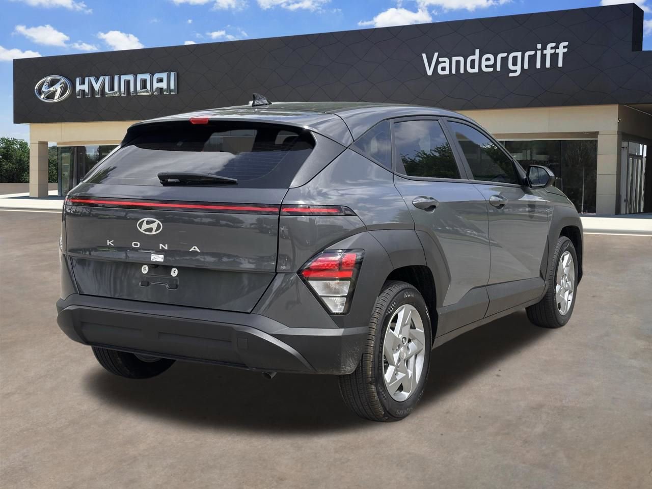 Used 2026 Hyundai Kona SE FWD image 12