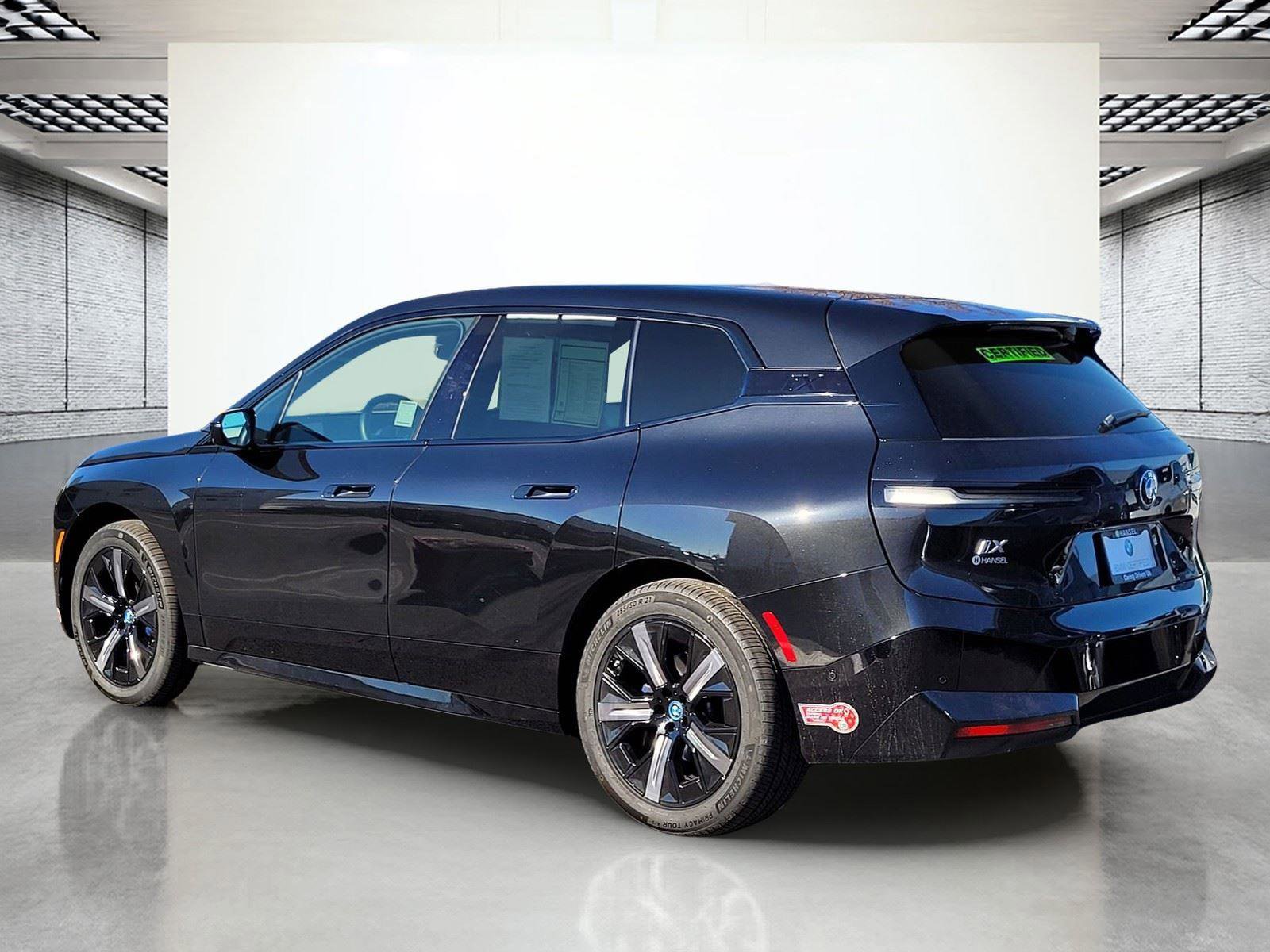 Certified 2025 BMW iX xDrive50 w/ Premium Package image 9