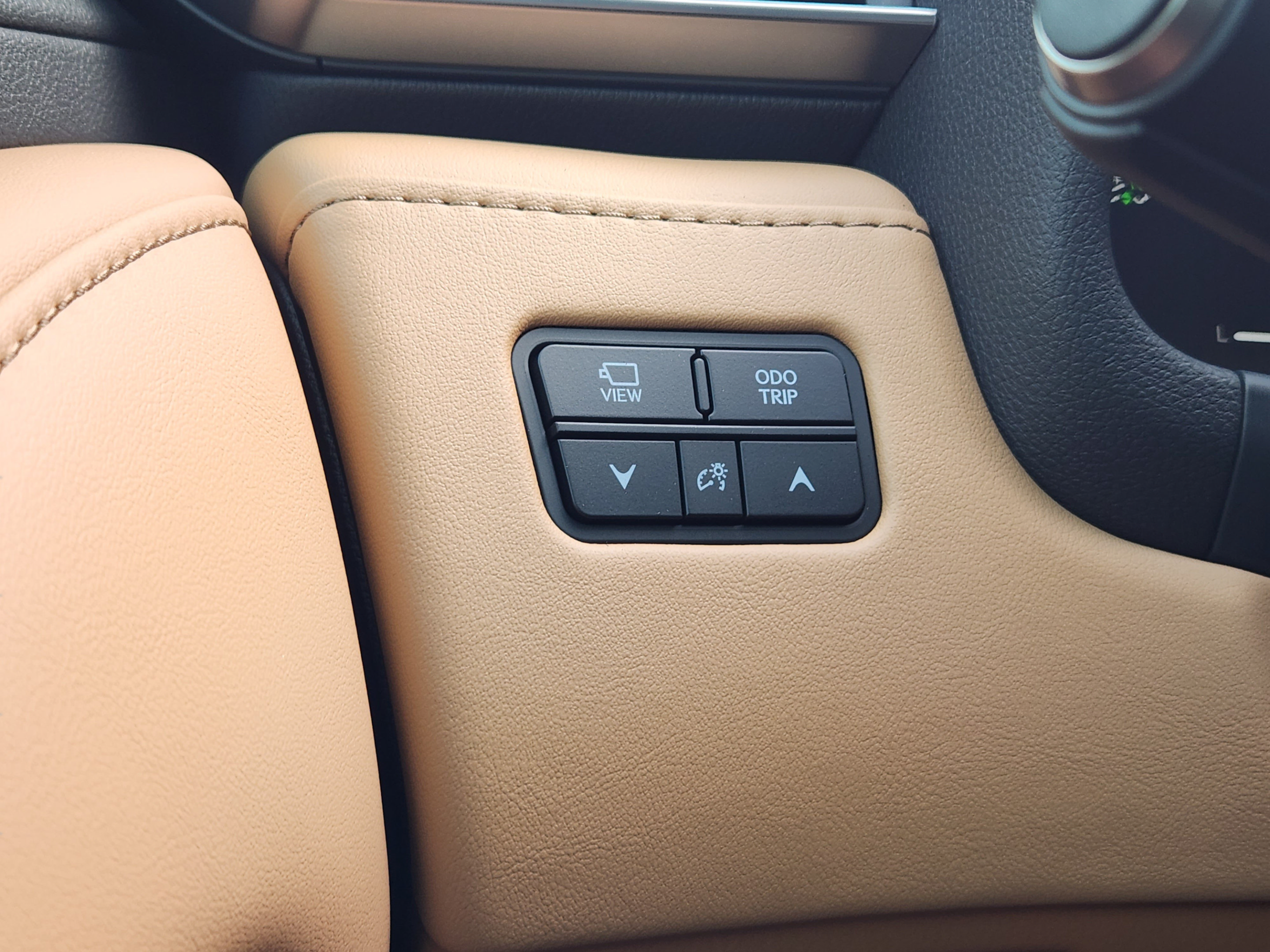 New 2026 Lexus LX 600 4WD w/ Interior Upgrade Package image 14