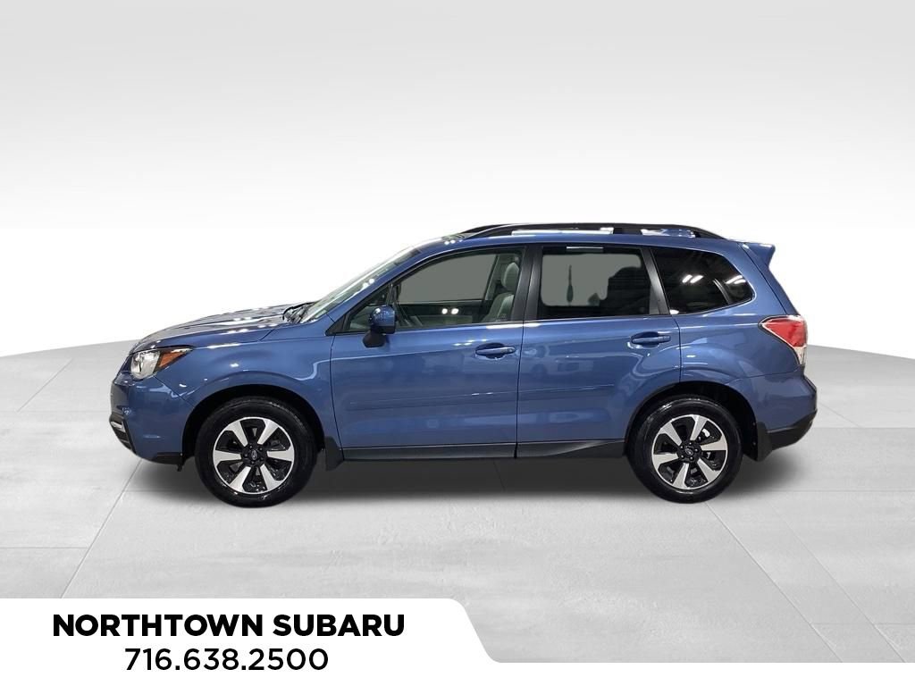 Used 2017 Subaru Forester 2.5i Premium w/ All-Weather Package image 2