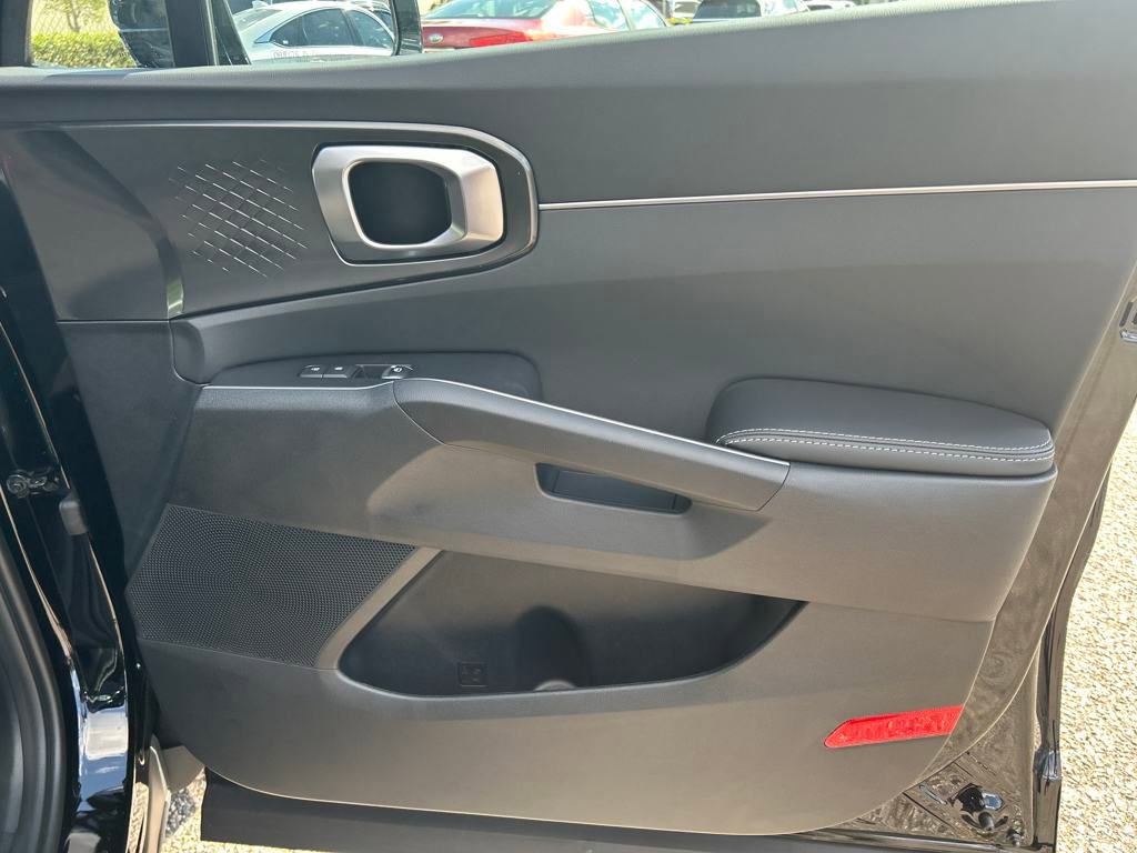 New 2026 Kia Sorento LX FWD image 28