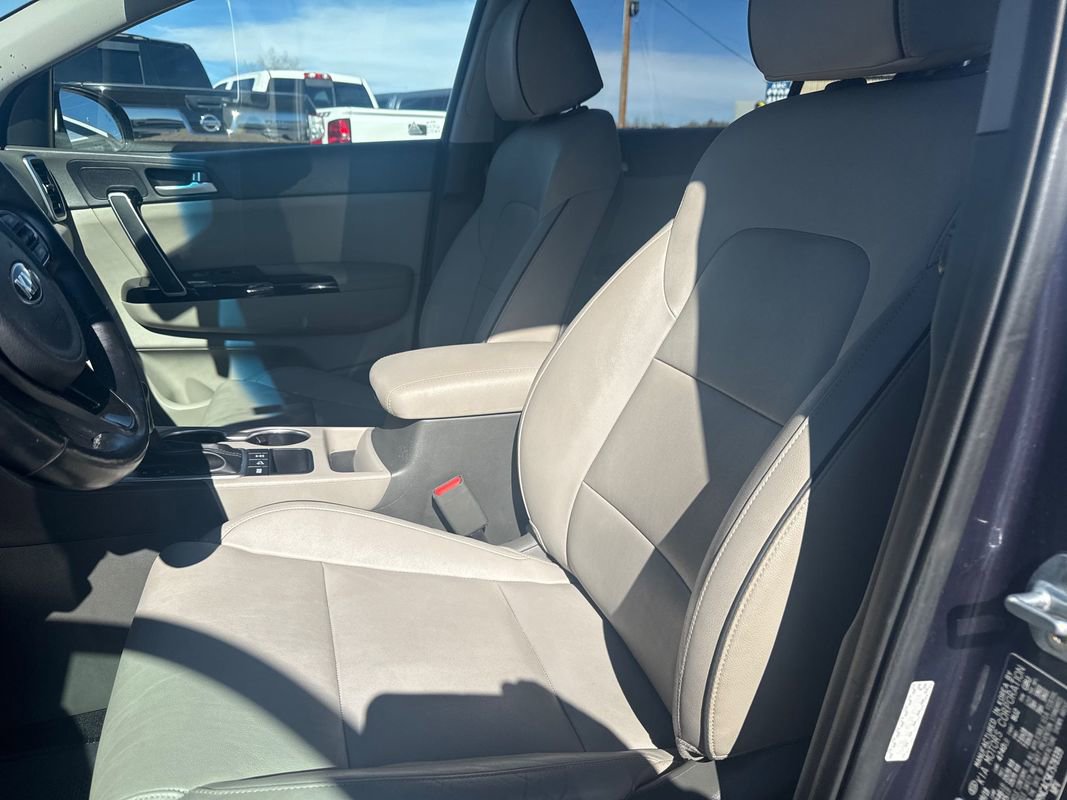 Used 2019 Kia Sportage EX w/ EX Premium Package image 7