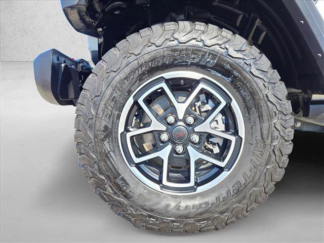 Used 2025 Jeep Wrangler Unlimited Rubicon image 24